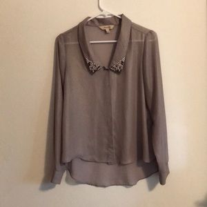 Decree plum sheer blouse- pearled collar